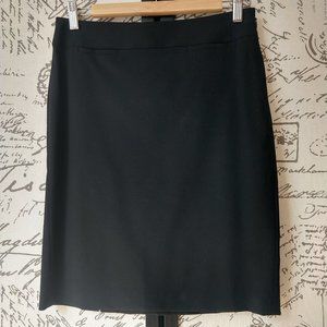 Banana Republic Black Skirt size 4P